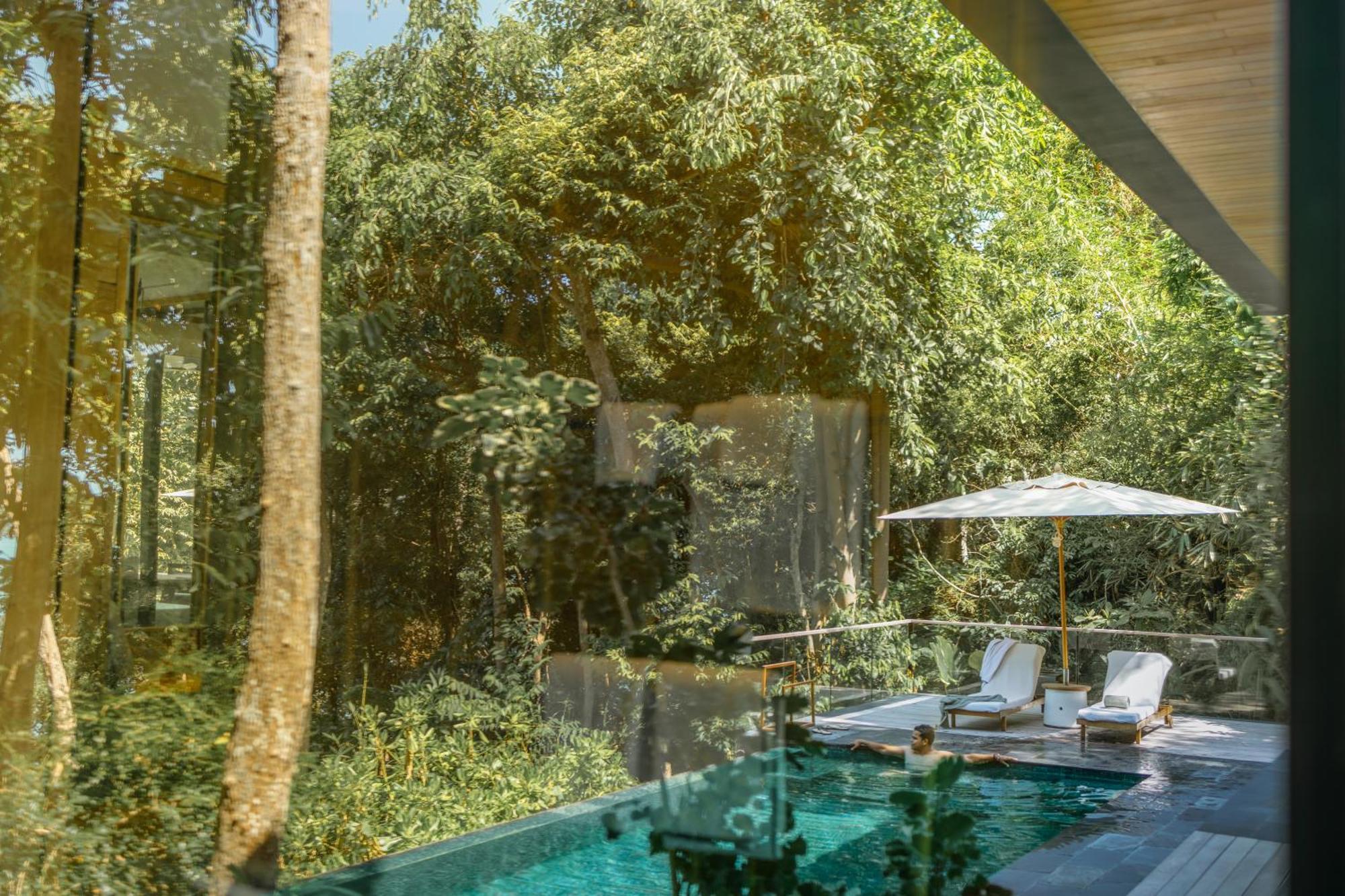 Готель Six Senses Krabey Island Koh Krabey Екстер'єр фото